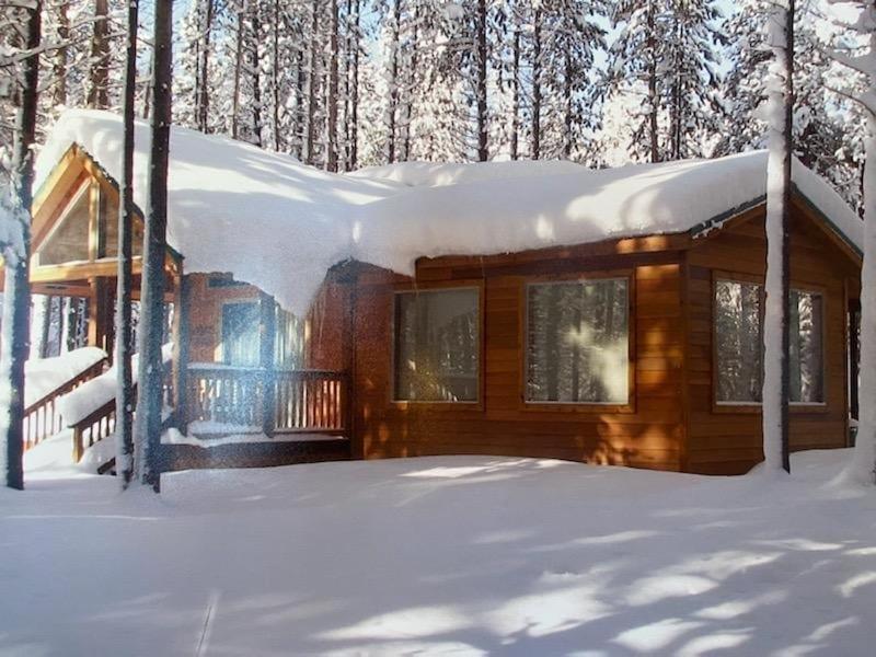 Willamette Pass Inn & Chalets Odell Lake Exterior photo