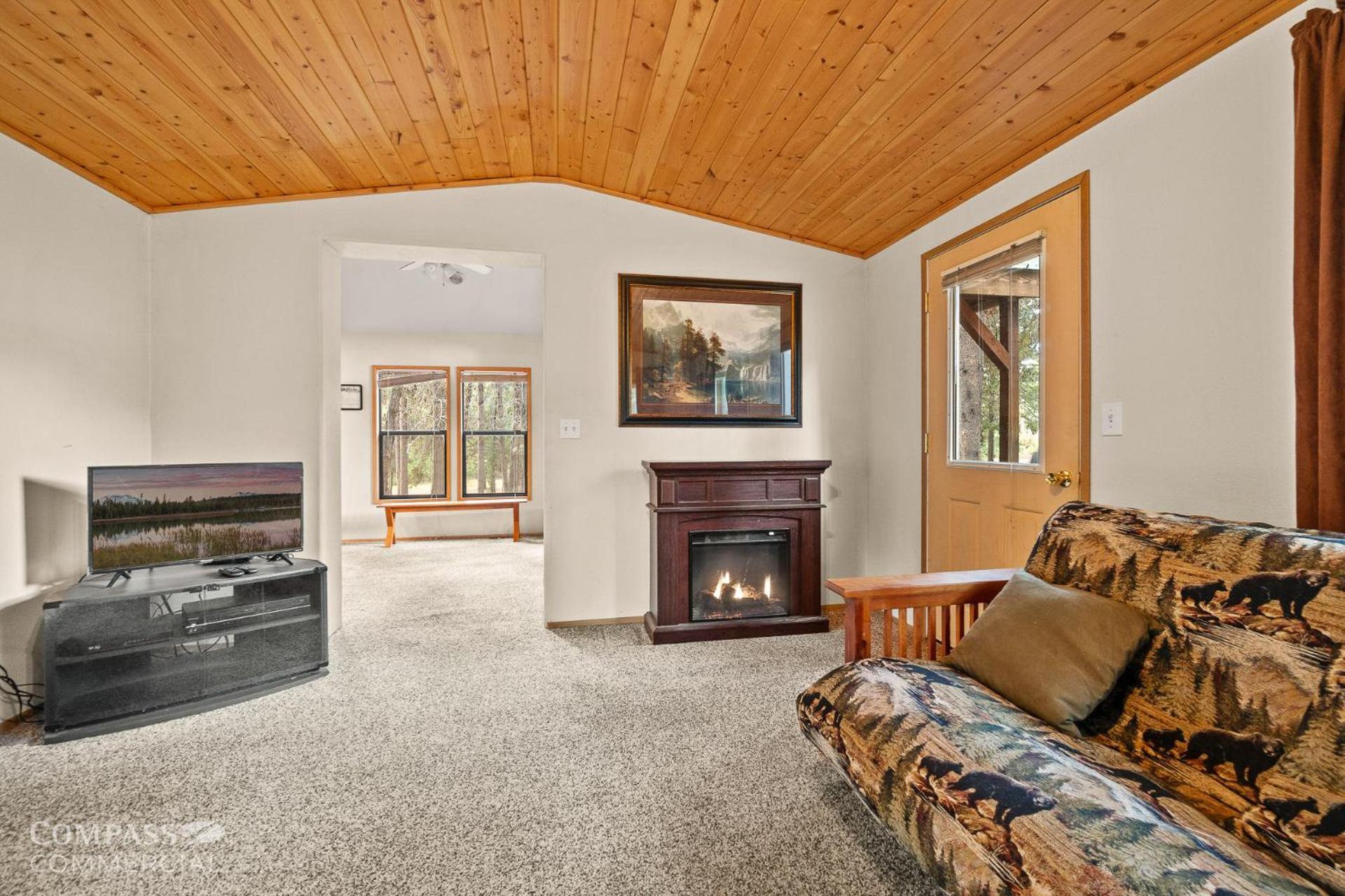 Willamette Pass Inn & Chalets Odell Lake Exterior photo